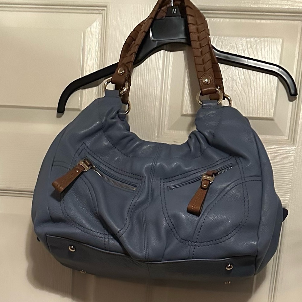 Makowsky Periwinkle Leather Handbag 15 x 8” supple strong bag!